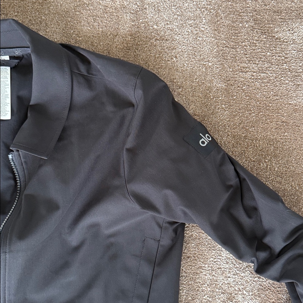 Alo Yoga Blazer - Picture 2 of 4